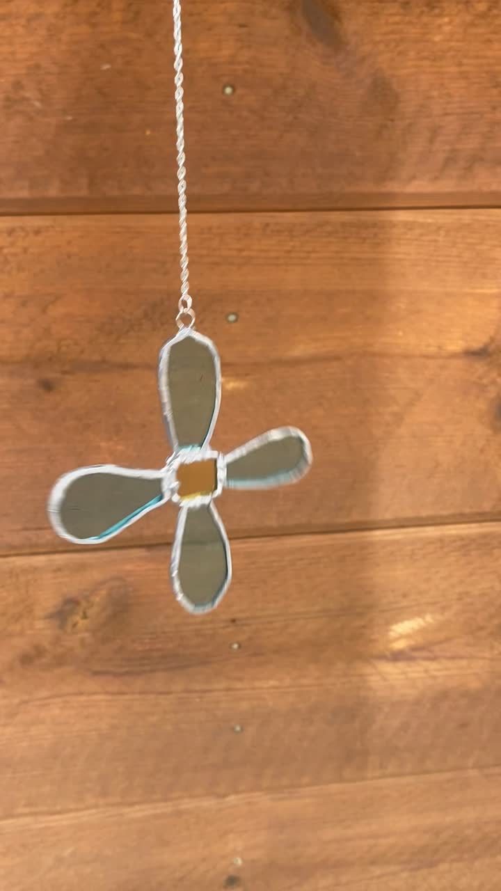 Clear flower suncatcher